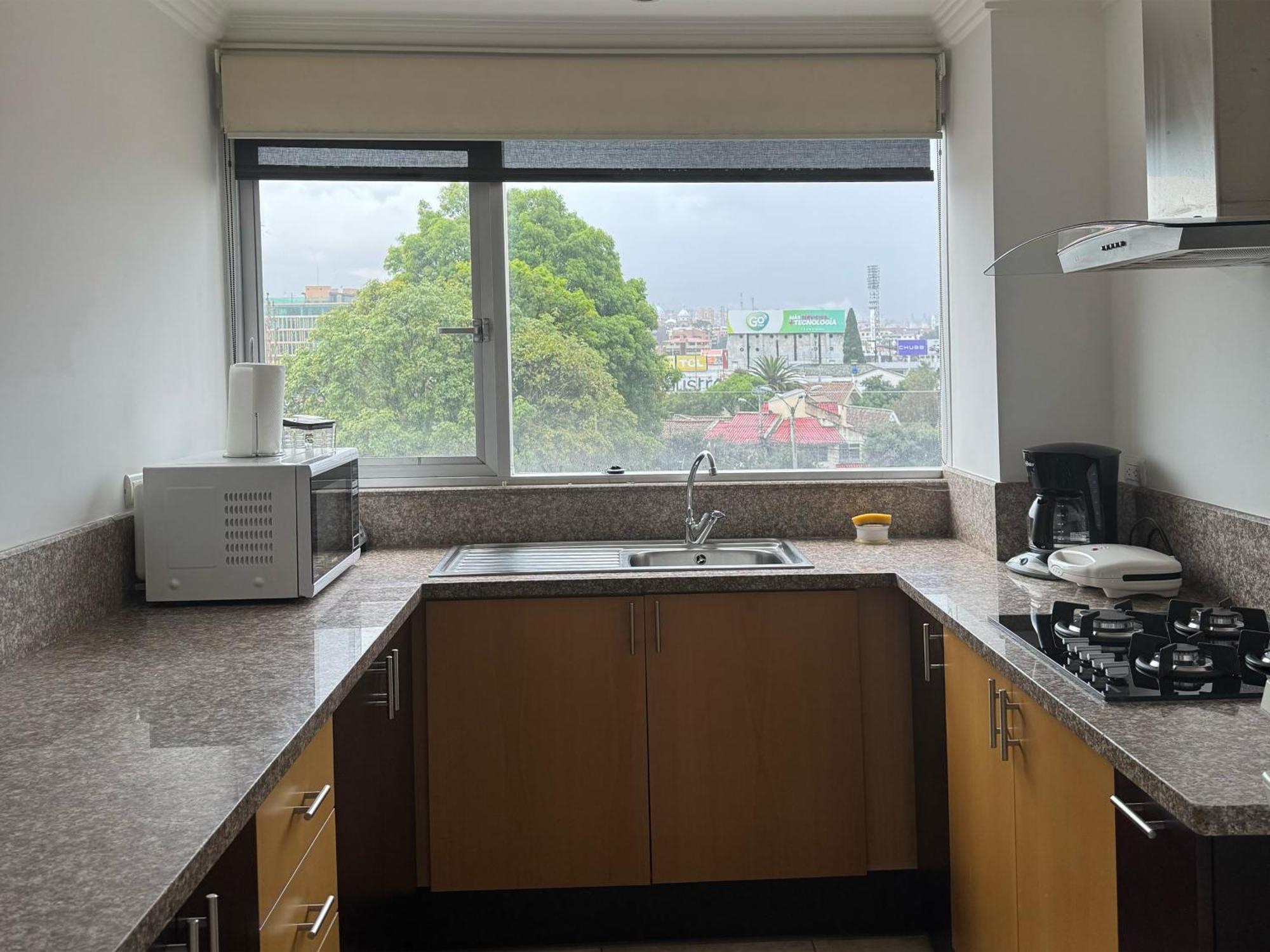 Gaviota Apartments & Suites 昆卡 外观 照片